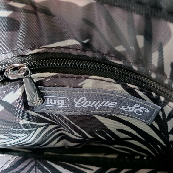 LUG Coupe SE Crossbody Convertable Belt Pack Chic Minimalist Metalic Black - Picture 9 of 15